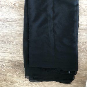 Vela Black Crinkle Chiffon in square size